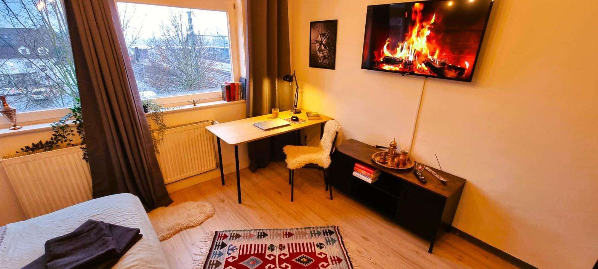 Nigella Apartment Direkt Am Hauptbahnhof Celle Fuer 6 Personen Mit Kostenfreiem Parkplatz Voll Ausgestatteter Kueche Elite Standard Exterior photo