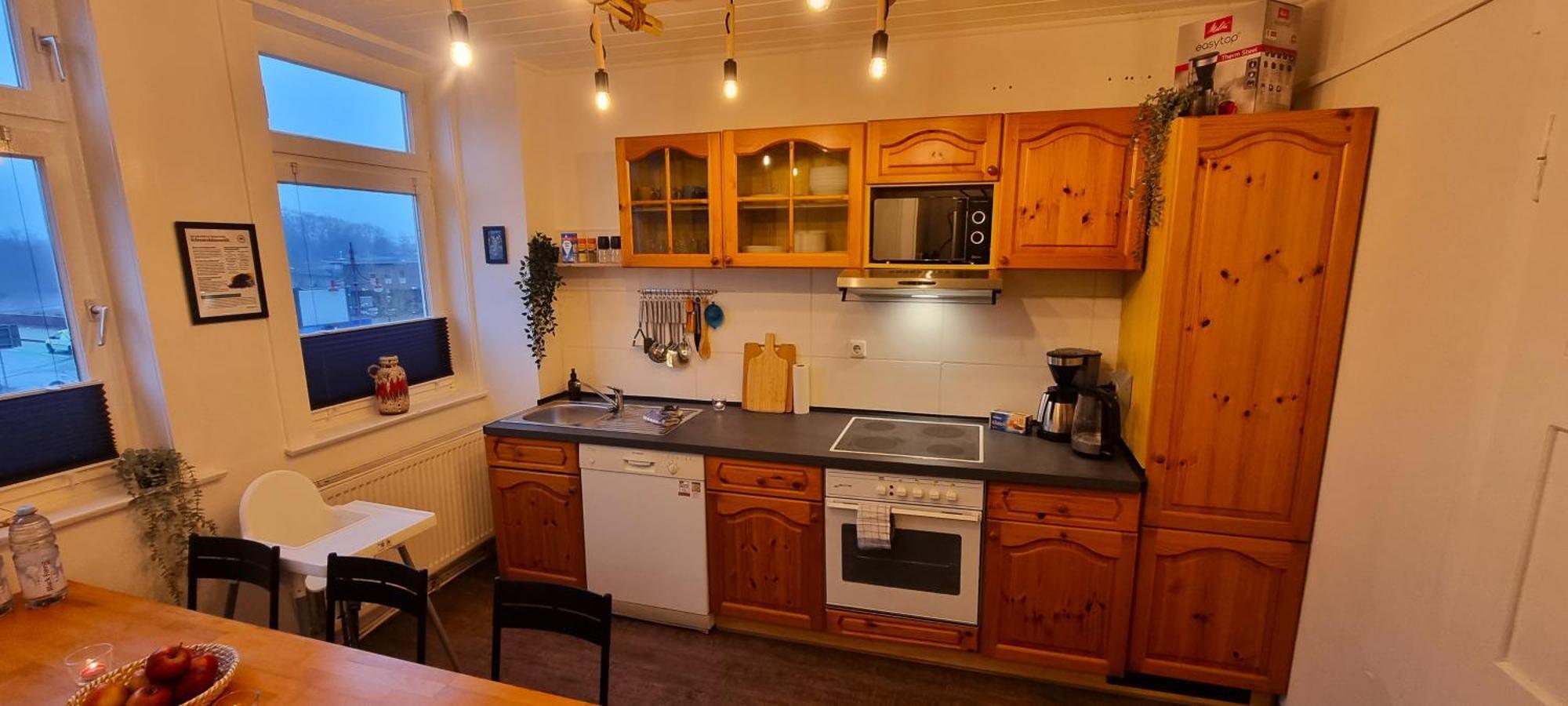 Nigella Apartment Direkt Am Hauptbahnhof Celle Fuer 6 Personen Mit Kostenfreiem Parkplatz Voll Ausgestatteter Kueche Elite Standard Exterior photo