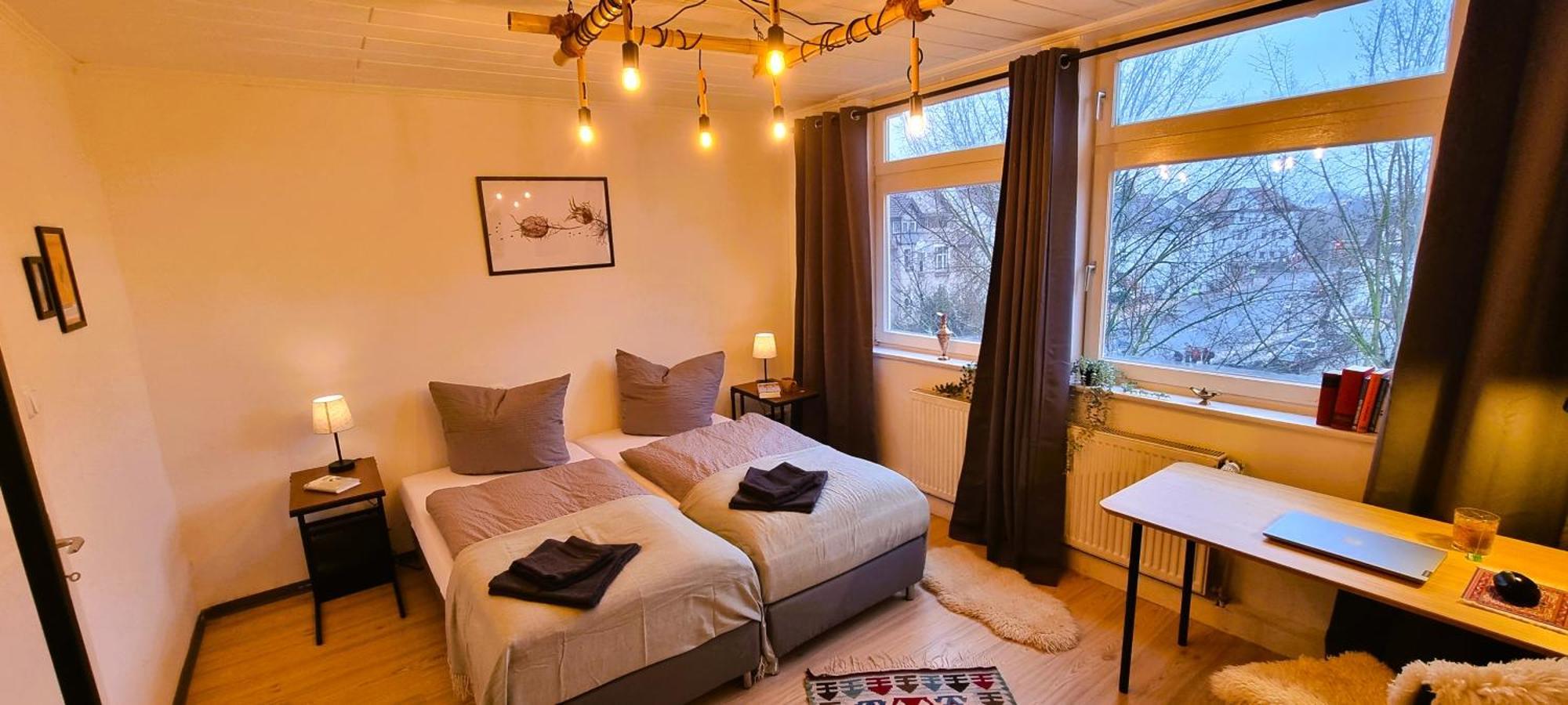 Nigella Apartment Direkt Am Hauptbahnhof Celle Fuer 6 Personen Mit Kostenfreiem Parkplatz Voll Ausgestatteter Kueche Elite Standard Exterior photo