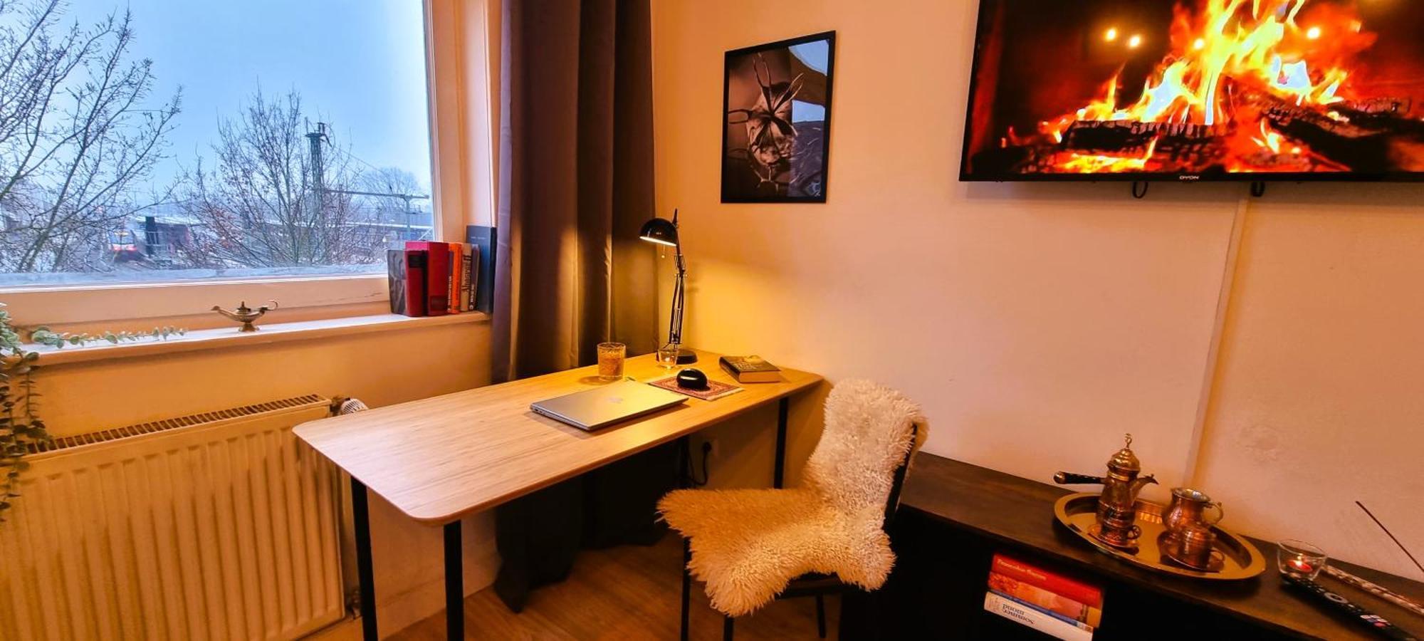 Nigella Apartment Direkt Am Hauptbahnhof Celle Fuer 6 Personen Mit Kostenfreiem Parkplatz Voll Ausgestatteter Kueche Elite Standard Exterior photo