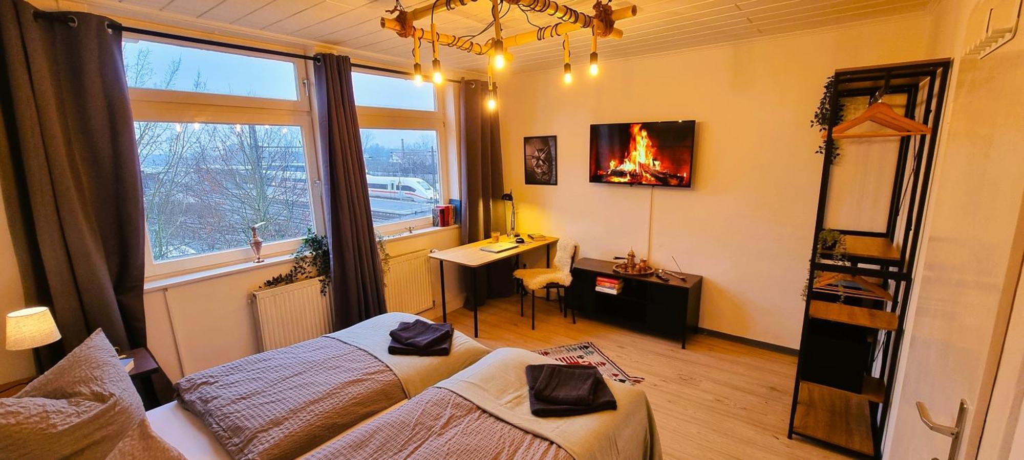 Nigella Apartment Direkt Am Hauptbahnhof Celle Fuer 6 Personen Mit Kostenfreiem Parkplatz Voll Ausgestatteter Kueche Elite Standard Exterior photo