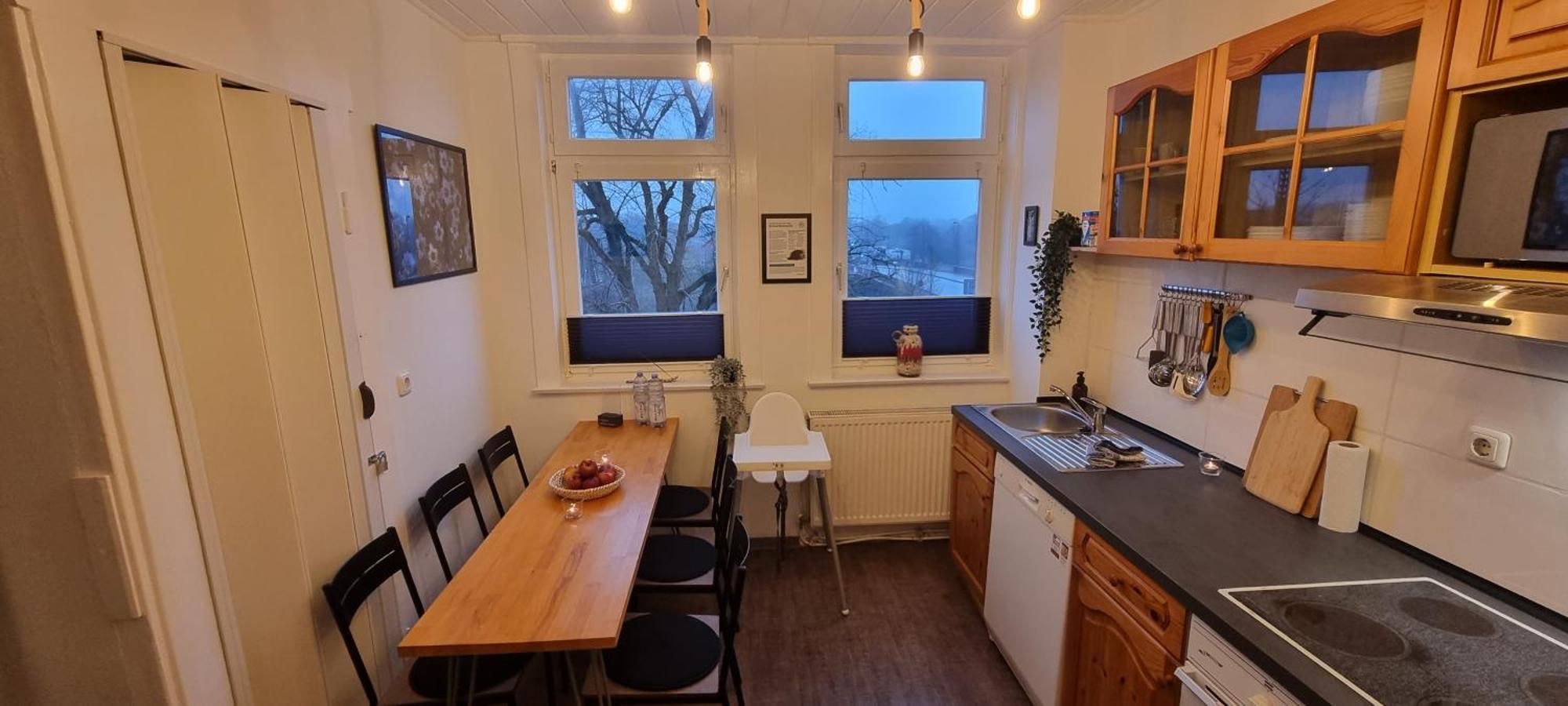 Nigella Apartment Direkt Am Hauptbahnhof Celle Fuer 6 Personen Mit Kostenfreiem Parkplatz Voll Ausgestatteter Kueche Elite Standard Exterior photo