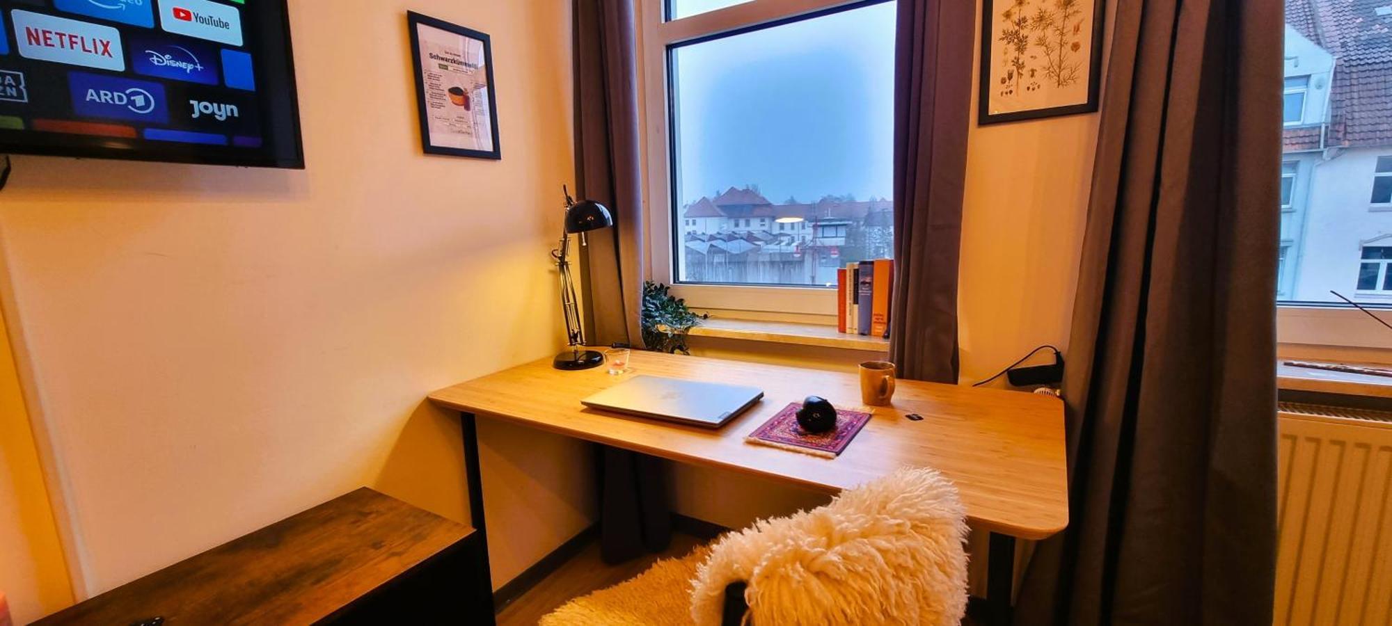Nigella Apartment Direkt Am Hauptbahnhof Celle Fuer 6 Personen Mit Kostenfreiem Parkplatz Voll Ausgestatteter Kueche Elite Standard Exterior photo