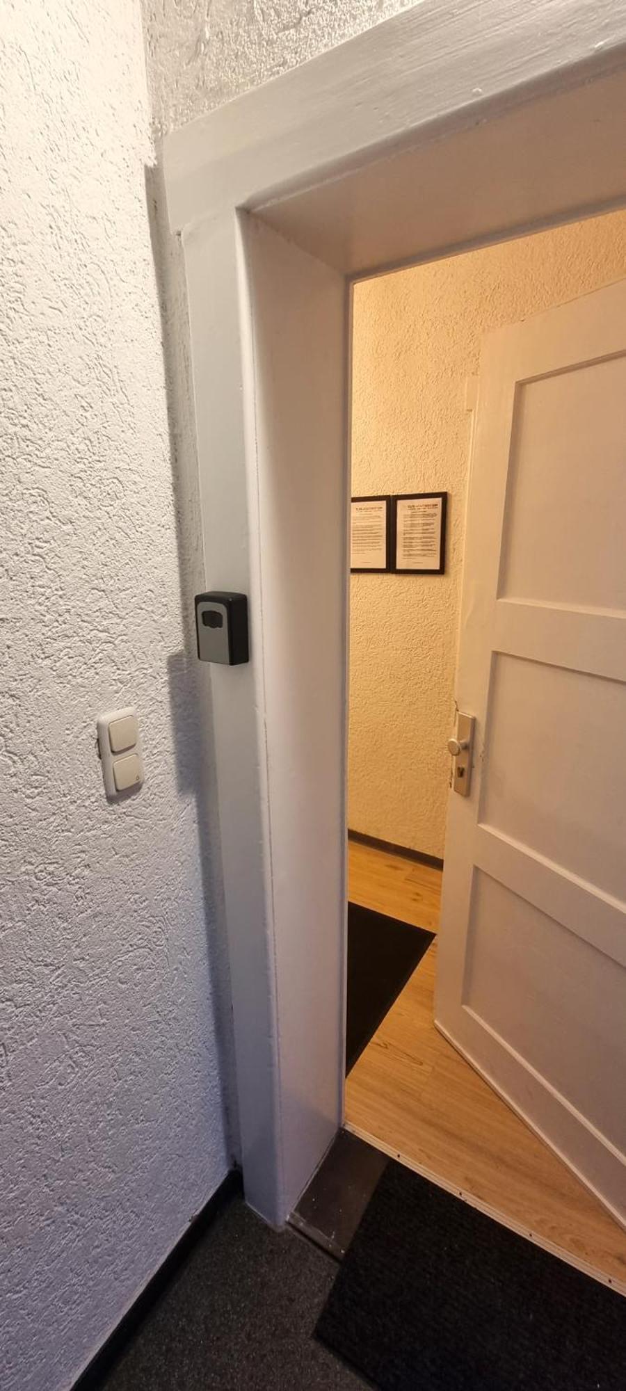Nigella Apartment Direkt Am Hauptbahnhof Celle Fuer 6 Personen Mit Kostenfreiem Parkplatz Voll Ausgestatteter Kueche Elite Standard Exterior photo