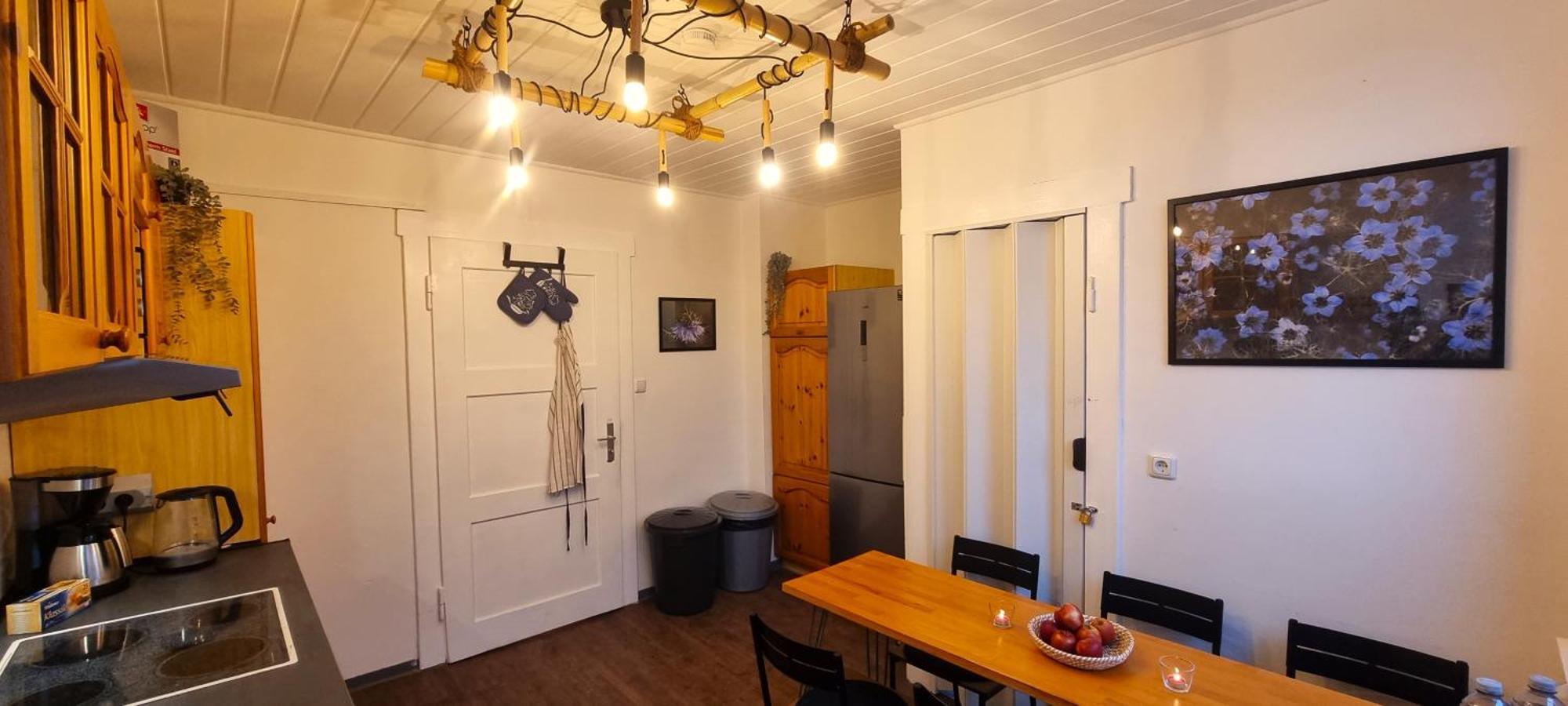Nigella Apartment Direkt Am Hauptbahnhof Celle Fuer 6 Personen Mit Kostenfreiem Parkplatz Voll Ausgestatteter Kueche Elite Standard Exterior photo